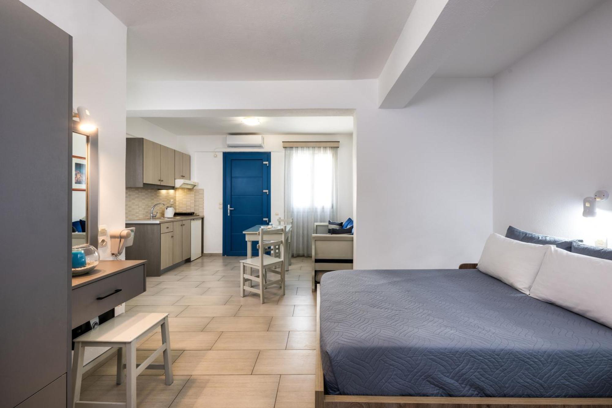 Honeymoon Beach Studios Perivolos  Dış mekan fotoğraf
