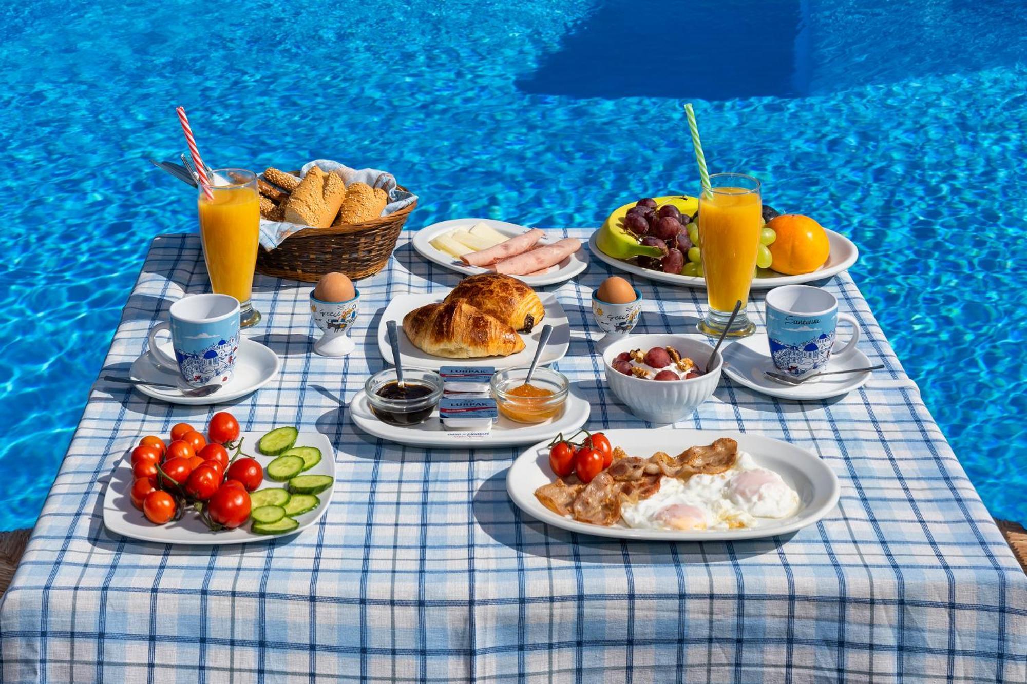 Honeymoon Beach Studios Perivolos  Dış mekan fotoğraf